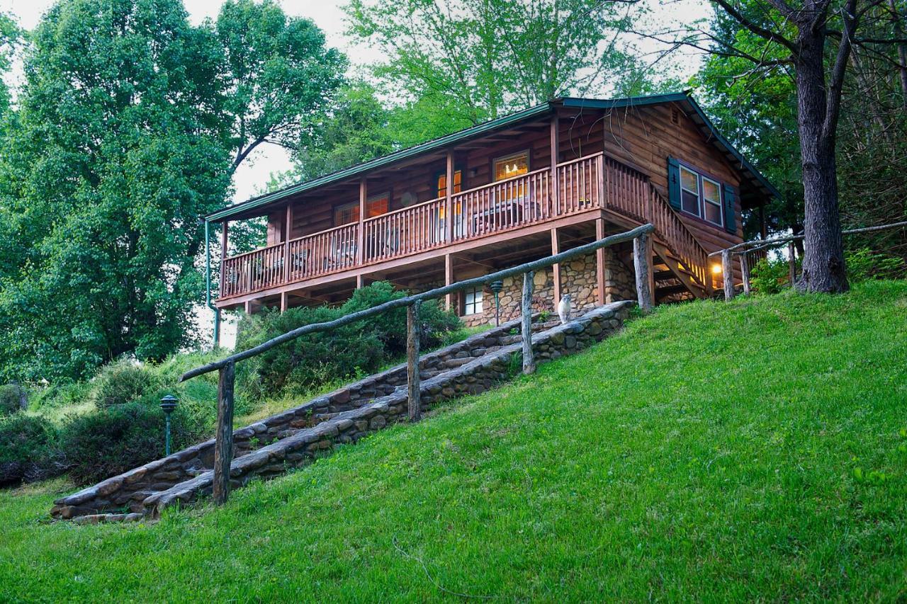 Mountain Springs Cabins Candler المظهر الخارجي الصورة